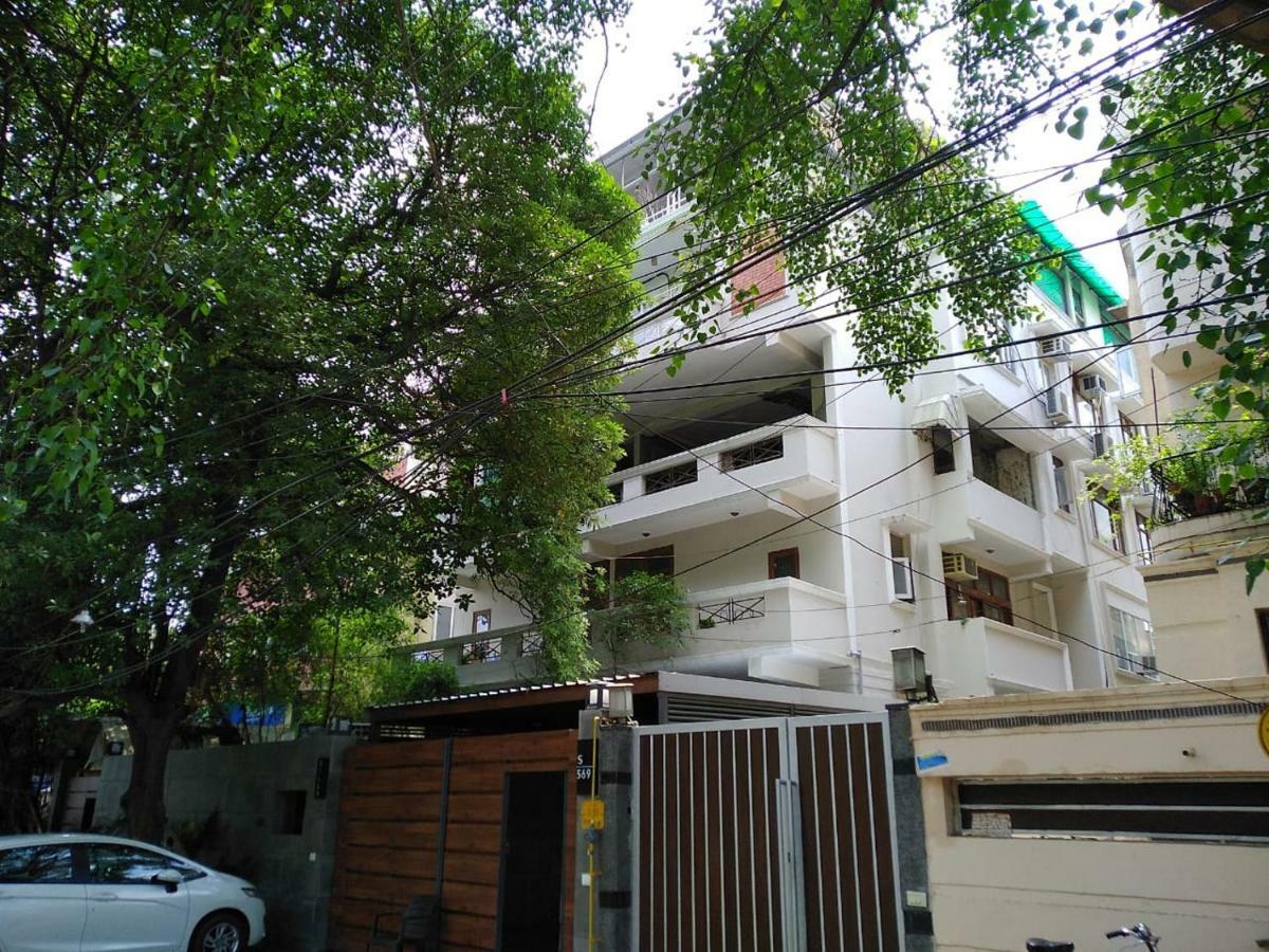 Tobo Stays New Delhi Exteriör bild