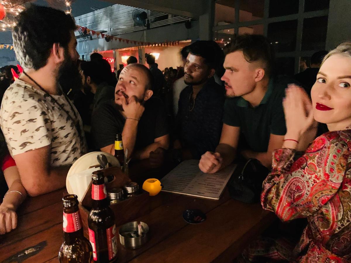Tobo Stays New Delhi Exteriör bild